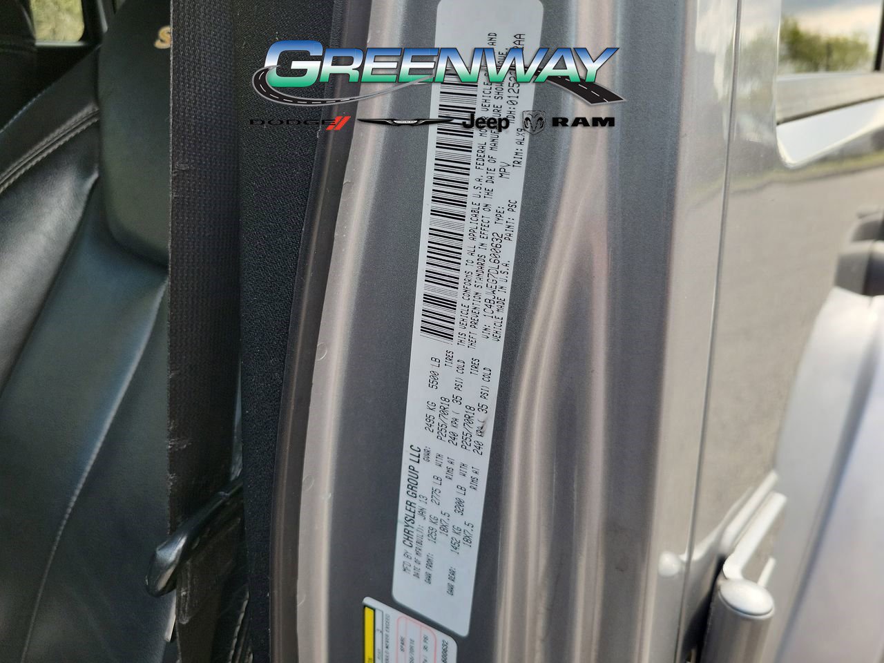 Used 2013 Jeep Wrangler Unlimited Sahara w/ Connectivity Group image 29