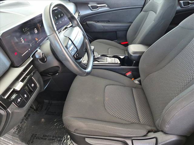 Used 2026 Kia Sportage LX FWD image 15