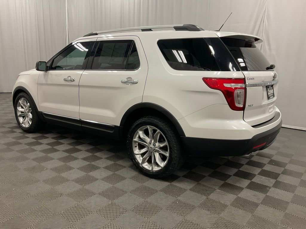 Used 2013 Ford Explorer XLT image 4