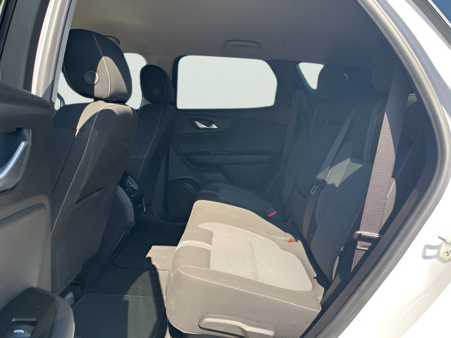 Used 2026 Chevrolet Blazer LT FWD image 30
