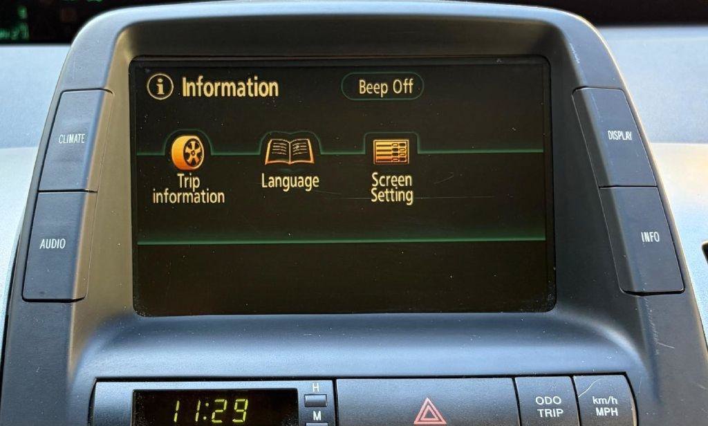 Used 2007 Toyota Prius w/ Pkg 2 FWD image 36
