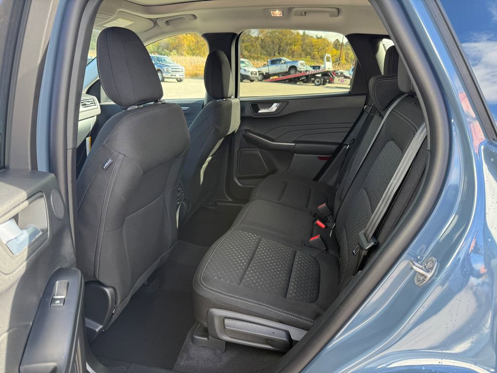 New 2026 Ford Escape Active w/ Active Premium Tech Pack AWD/4WD image 4