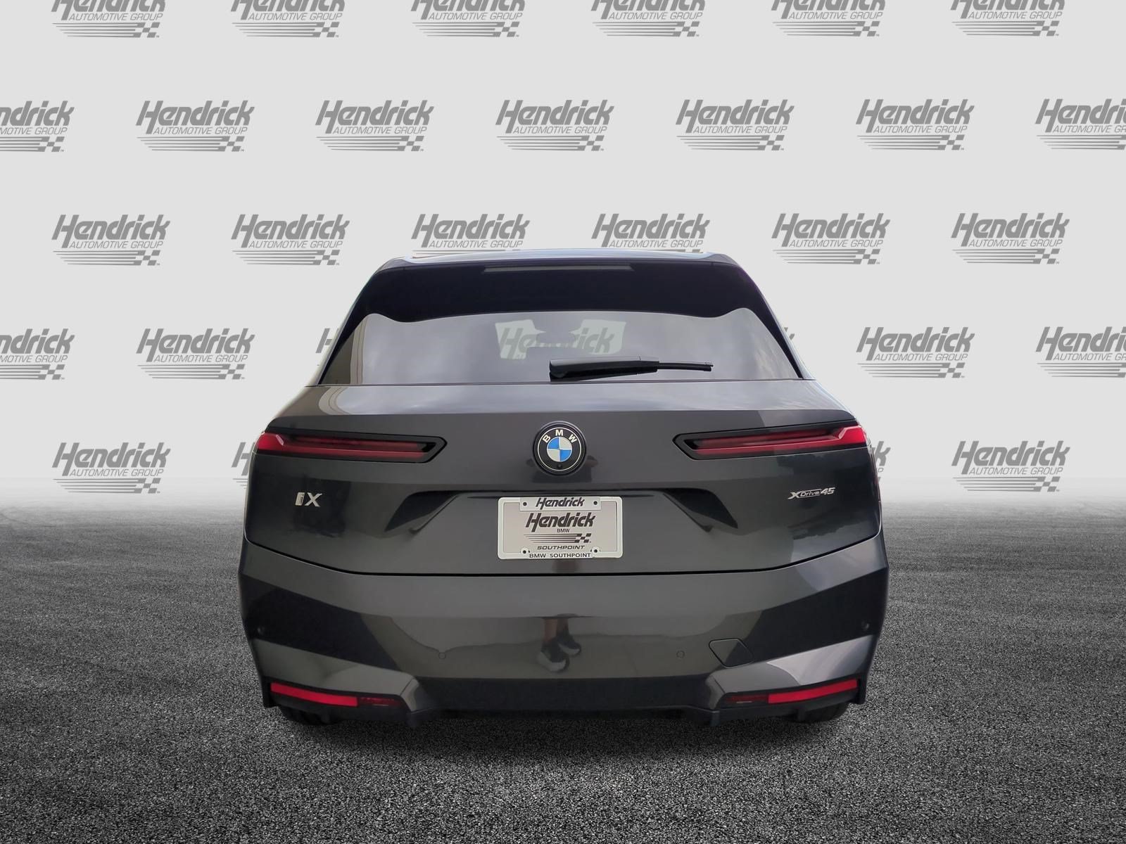 Used 2026 BMW iX xDrive45 AWD/4WD image 9