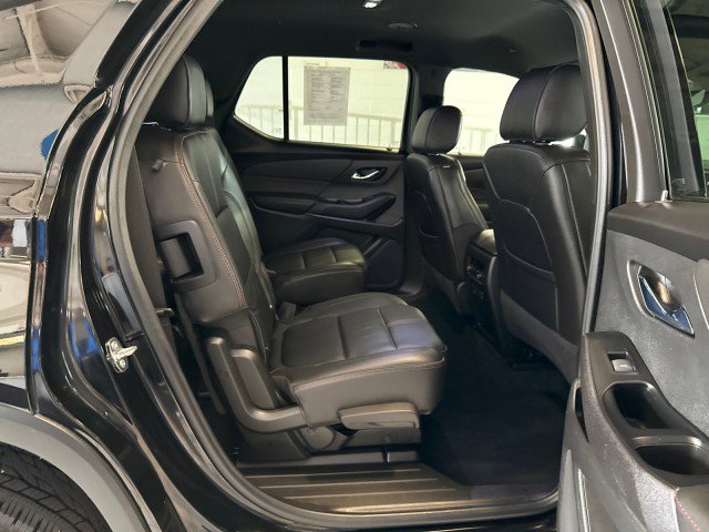 Used 2023 Chevrolet Traverse RS image 29