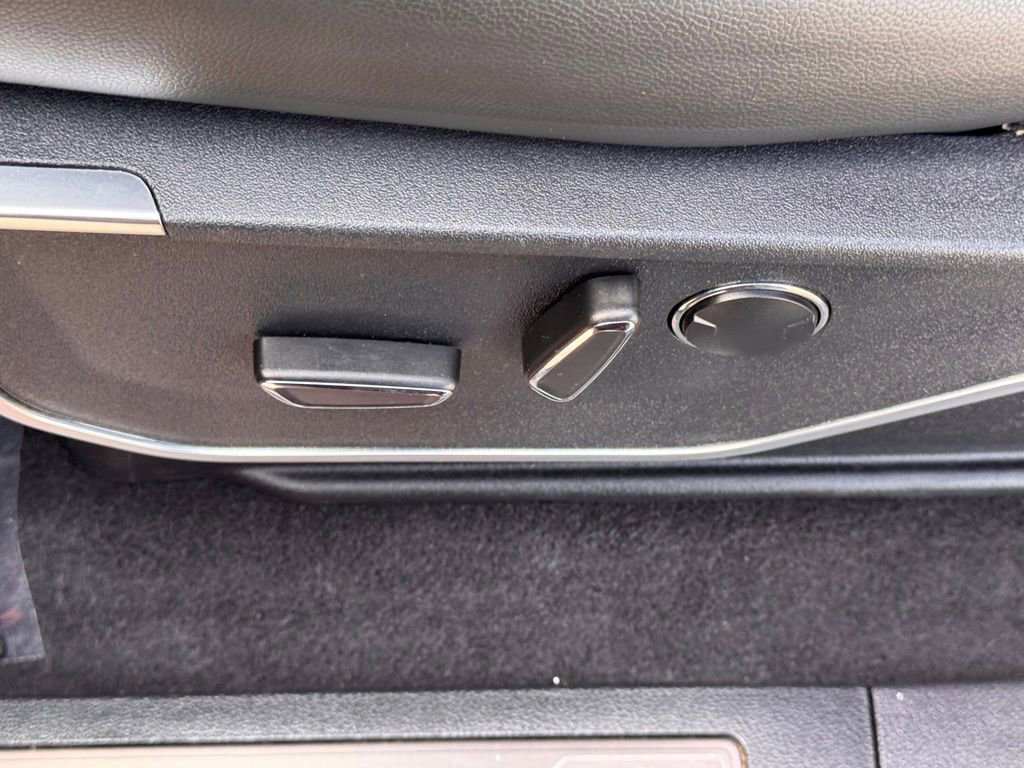 Used 2023 Ford F150 Raptor image 18