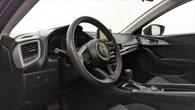 Used 2018 MAZDA MAZDA3 Sport FWD image 22