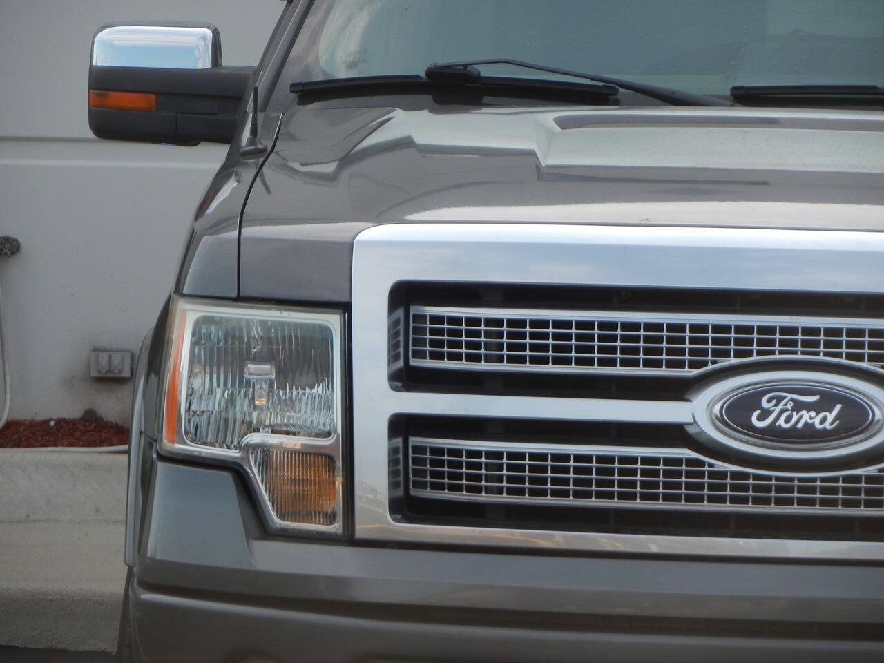 Used 2010 Ford F150 Platinum AWD/4WD image 11
