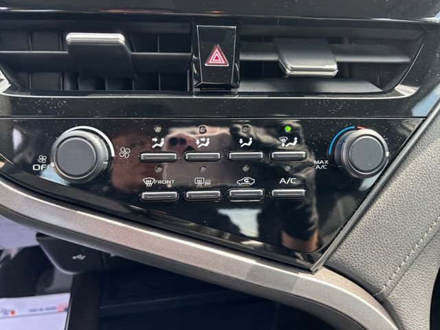 Used 2022 Toyota Camry LE FWD image 17