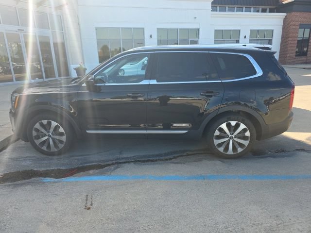 Used 2022 Kia Telluride EX w/ EX Premium Package AWD/4WD image 7
