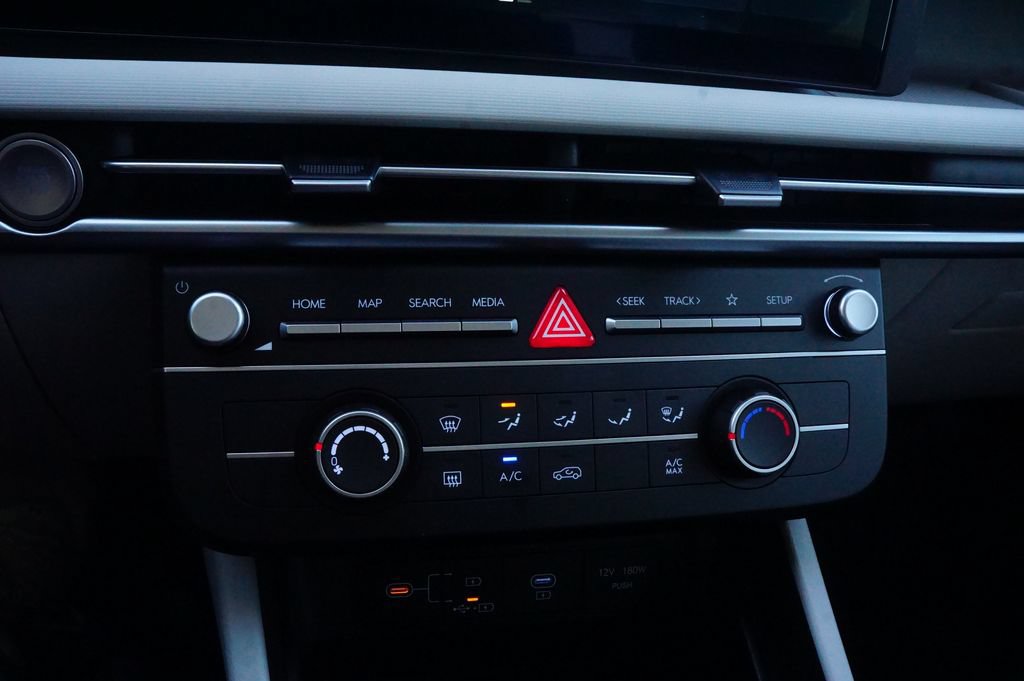 New 2026 Hyundai Tucson SE FWD image 10