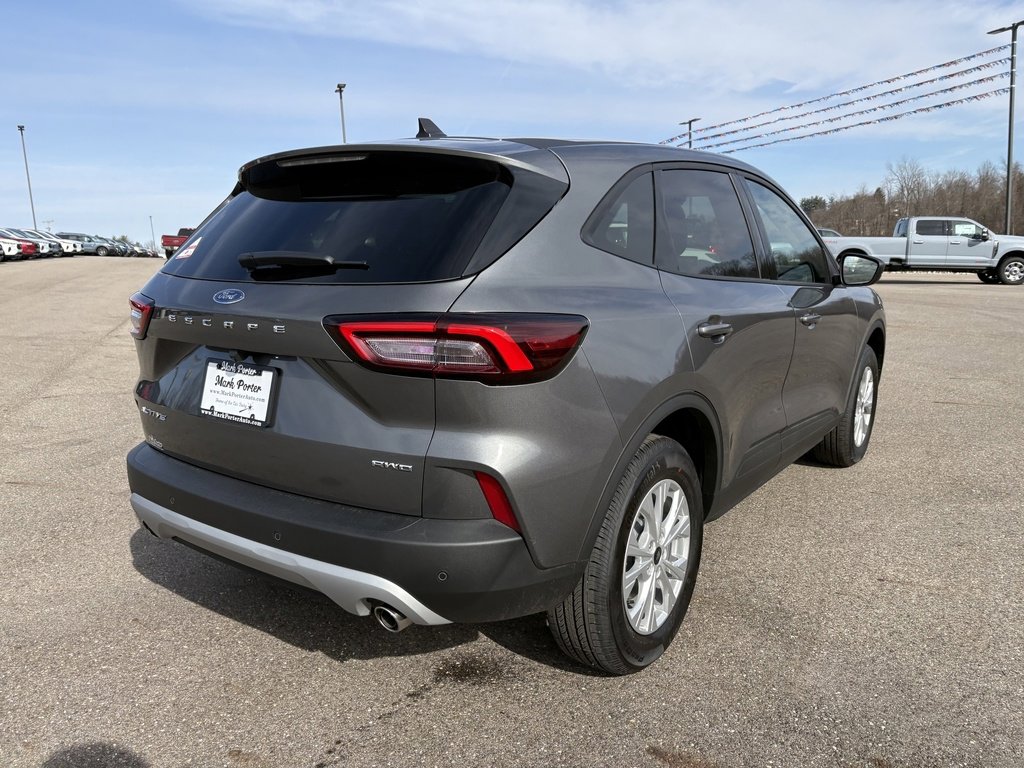 New 2026 Ford Escape Active w/ Tech Pack #1 AWD/4WD image 5