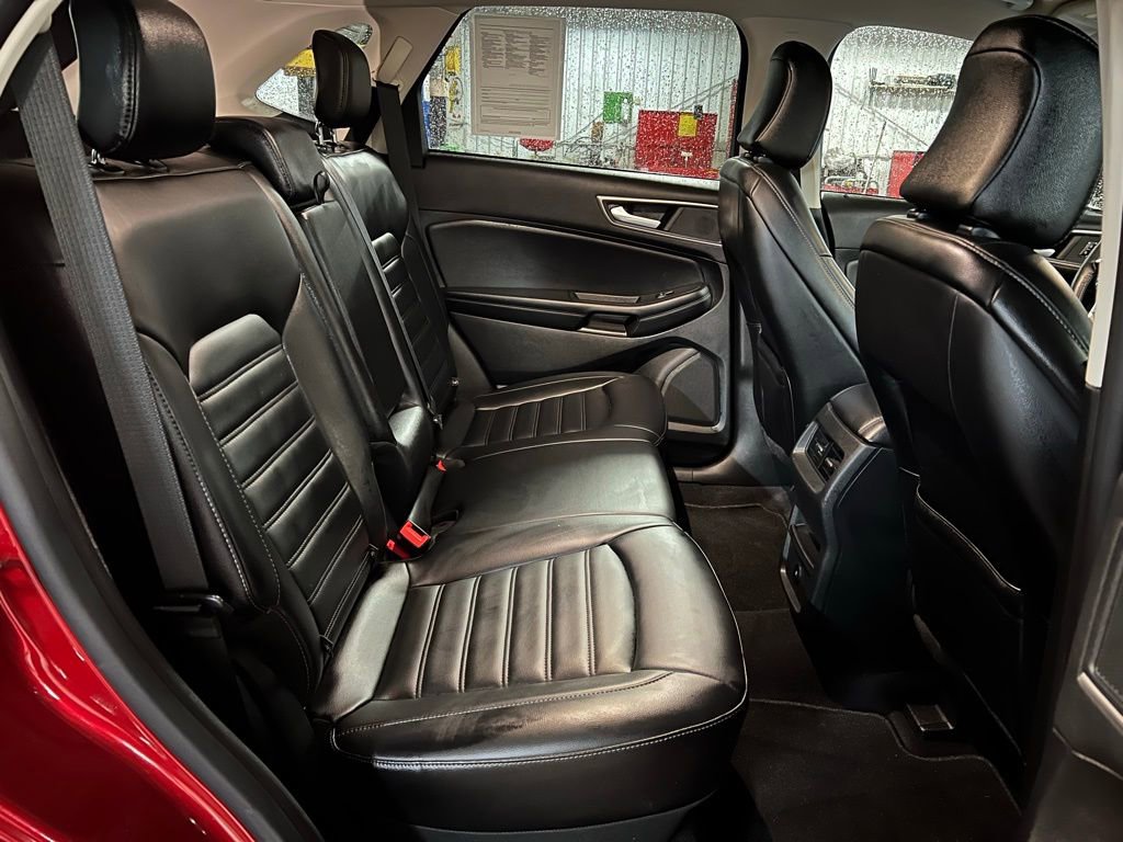 Used 2024 Ford Edge SEL AWD/4WD image 17