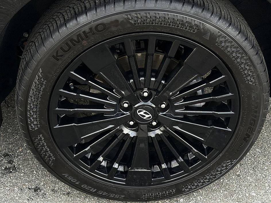 Certified 2025 Hyundai Santa Fe Calligraphy image 6