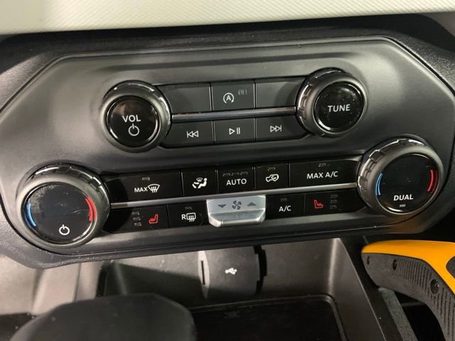 Used 2023 Ford Bronco Badlands w/ Sasquatch Package AWD/4WD image 25