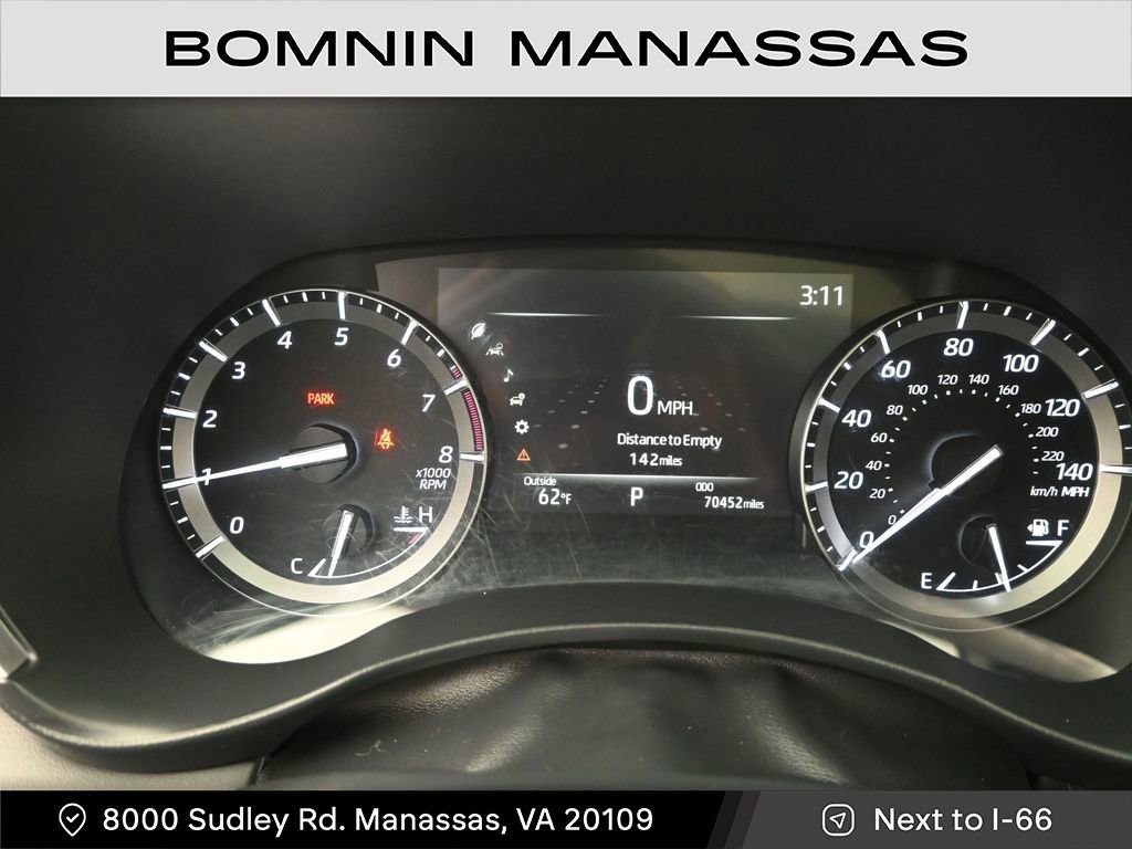 Used 2021 Toyota Highlander XLE image 17