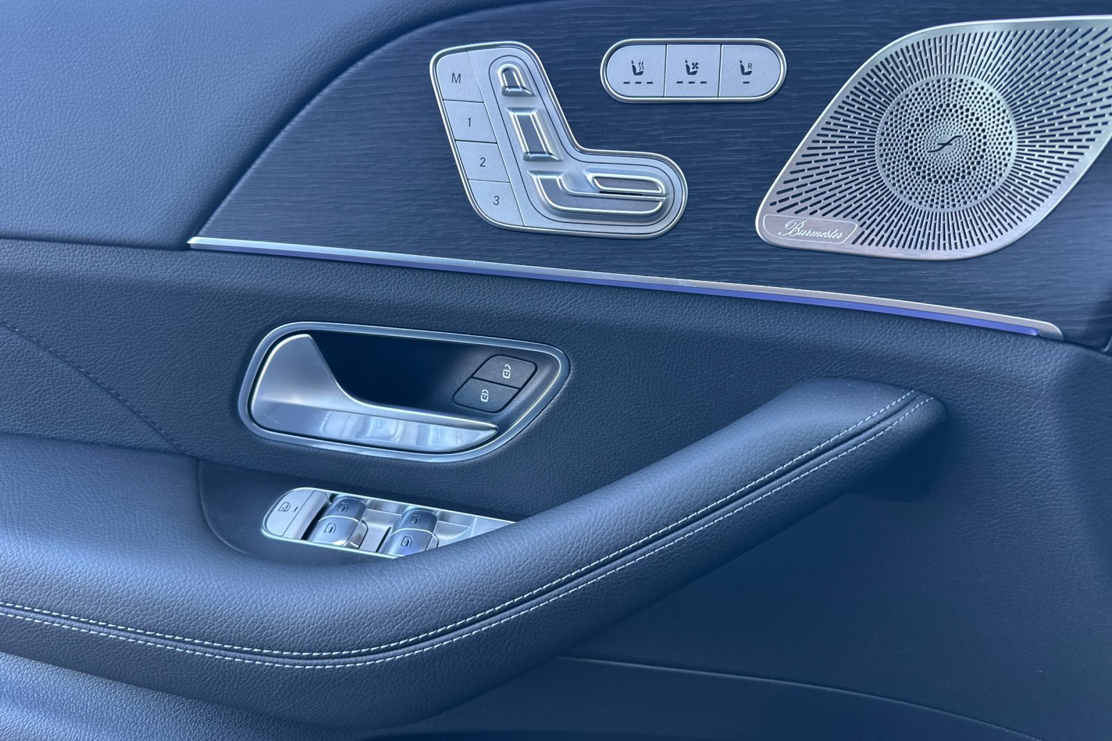 New 2026 Mercedes-Benz GLS 450 4MATIC image 11