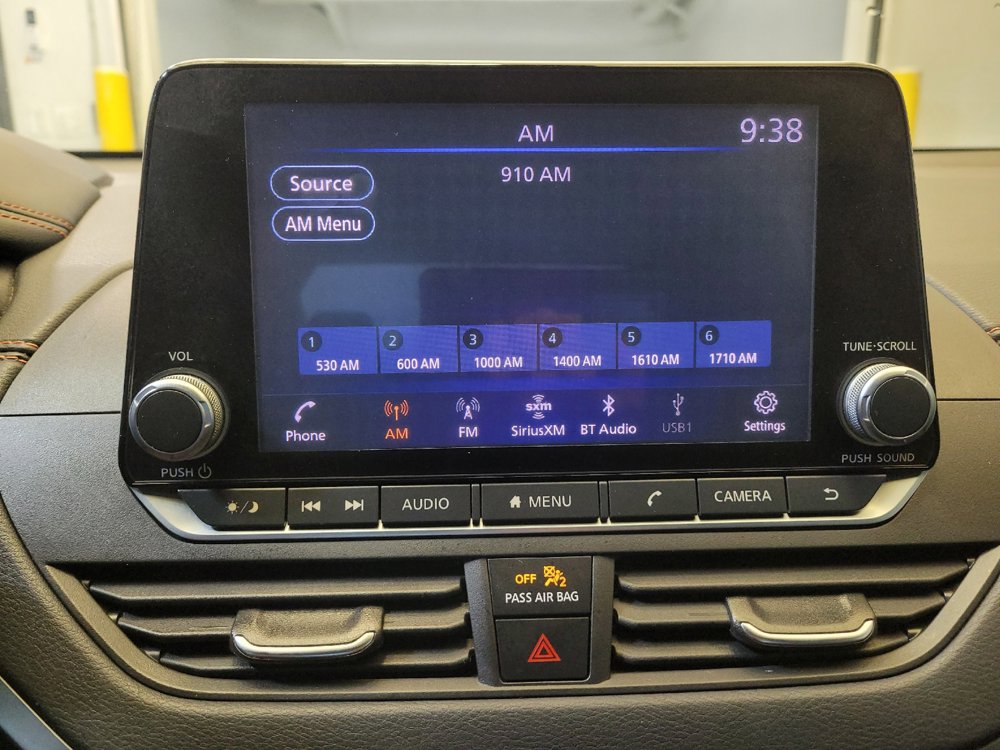 Used 2020 Nissan Altima 2.5 SR FWD image 25