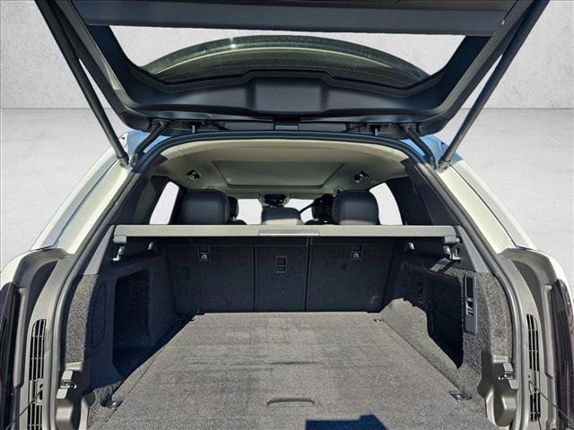 New 2026 Land Rover Range Rover SE AWD/4WD image 13