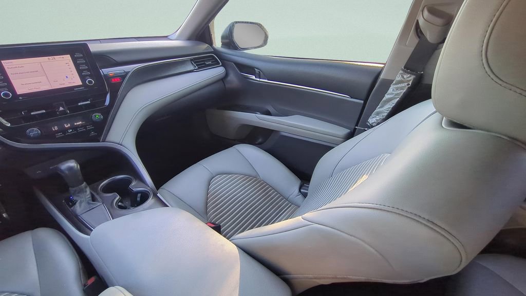 Used 2021 Toyota Camry SE FWD image 15