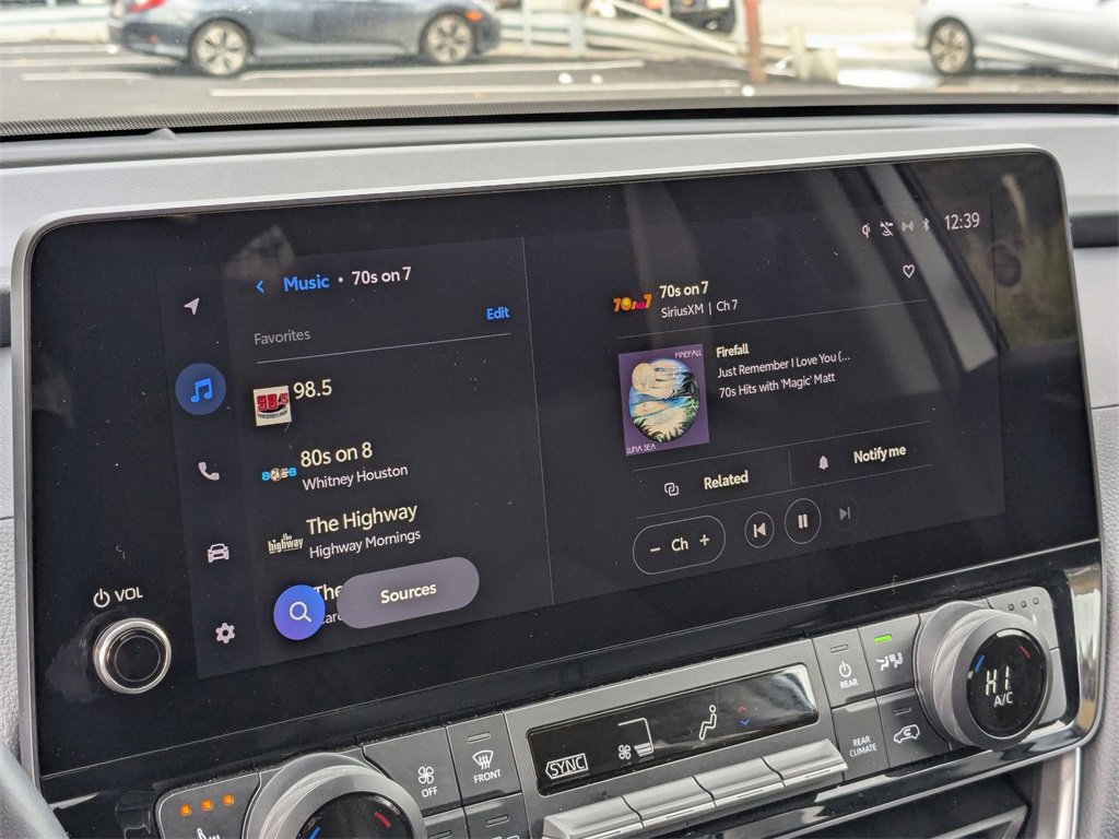 Used 2025 Toyota Grand Highlander AWD image 25