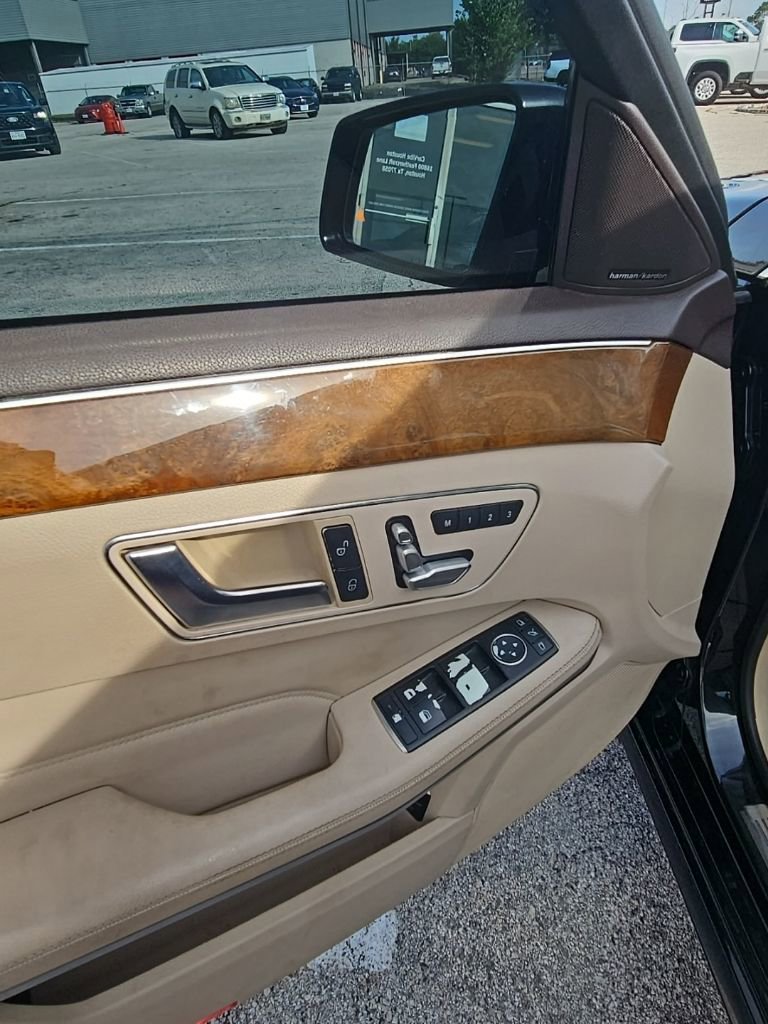 Used 2016 Mercedes-Benz E 350 Sedan image 11