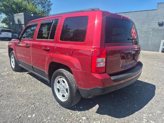 Used 2014 Jeep Patriot Sport w/ Power Value Group image 6