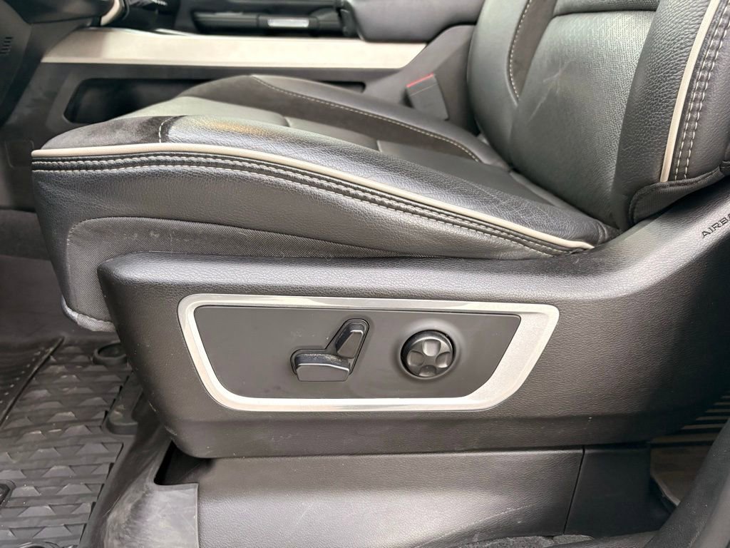 Used 2020 RAM 1500 Laramie image 29