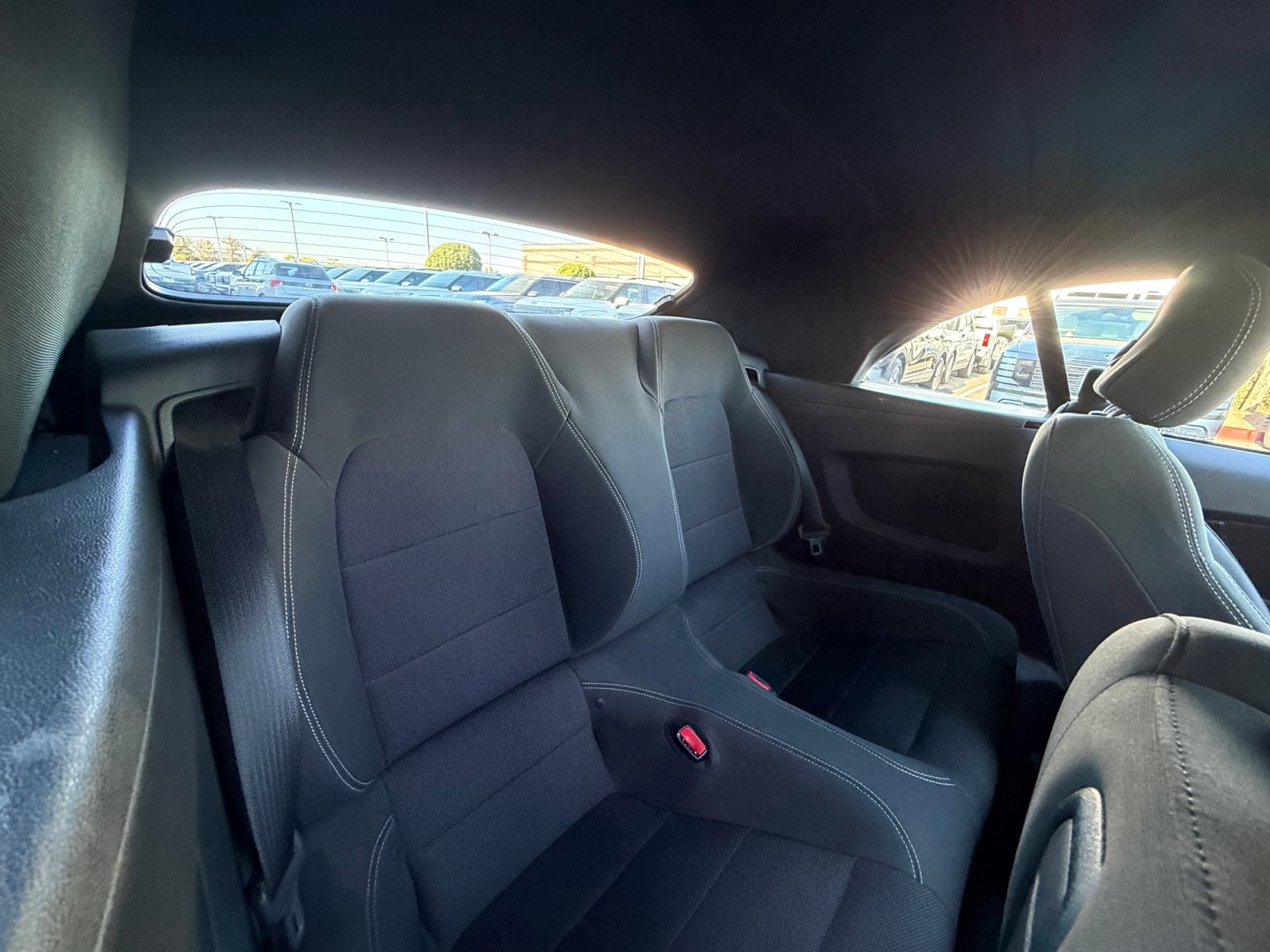 Used 2017 Ford Mustang Convertible RWD image 18