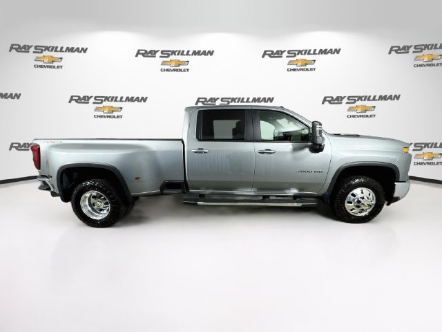 Used 2025 Chevrolet Silverado 3500 LT w/ Safety Package AWD/4WD image 8