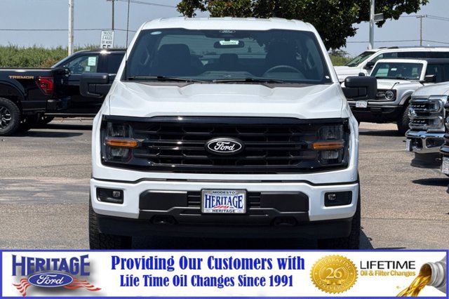 New 2026 Ford F150 XLT w/ XLT Black Appearance Package AWD/4WD image 9