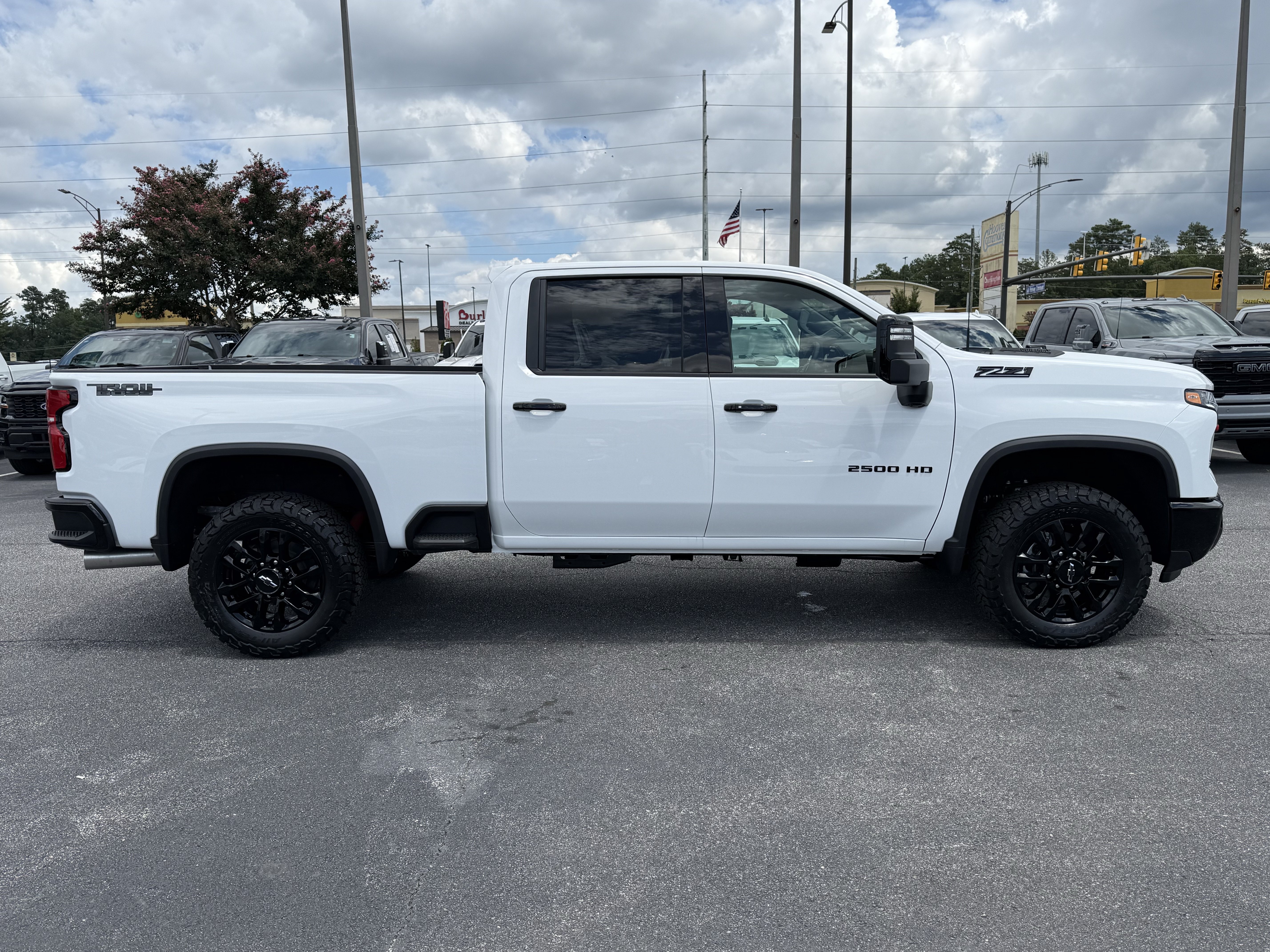 New 2026 Chevrolet Silverado 2500 LTZ w/ Trail Boss Package AWD/4WD image 11