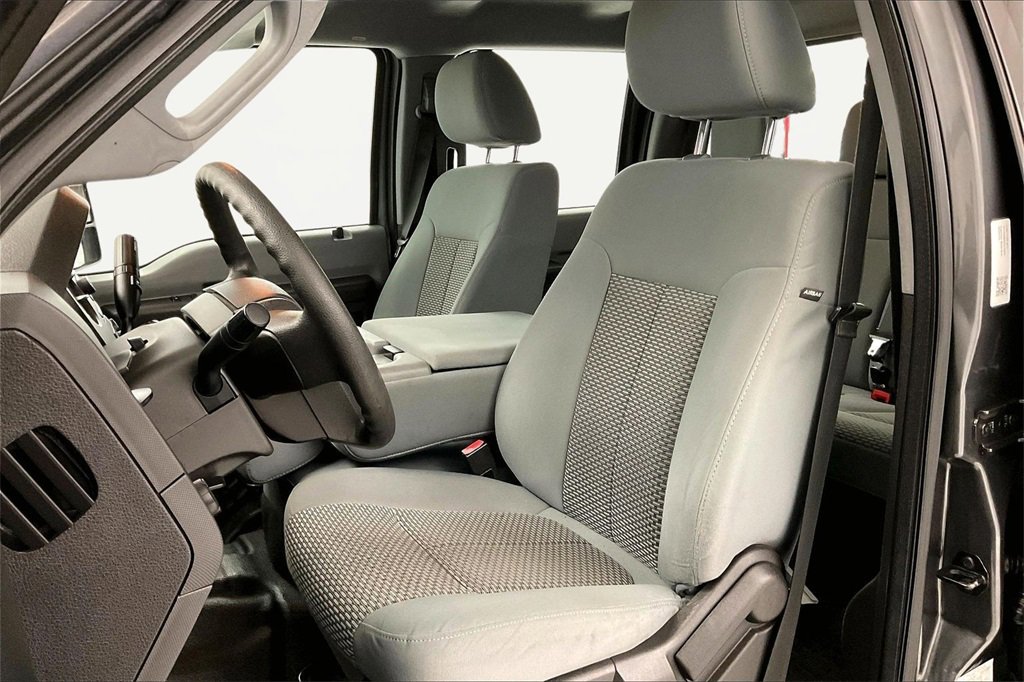 Used 2015 Ford F250 XL w/ Power Equipment Group image 16