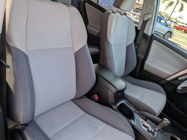 Used 2014 Toyota RAV4 XLE FWD image 19