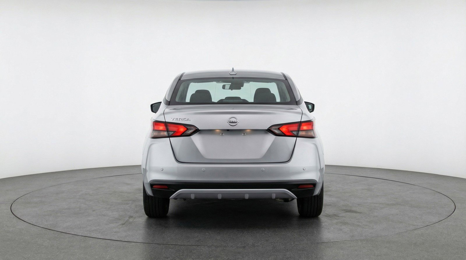 Used 2025 Nissan Versa SV FWD image 7