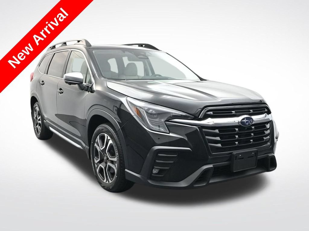 Used 2023 Subaru Ascent Limited w/ Technology Package AWD/4WD image 1