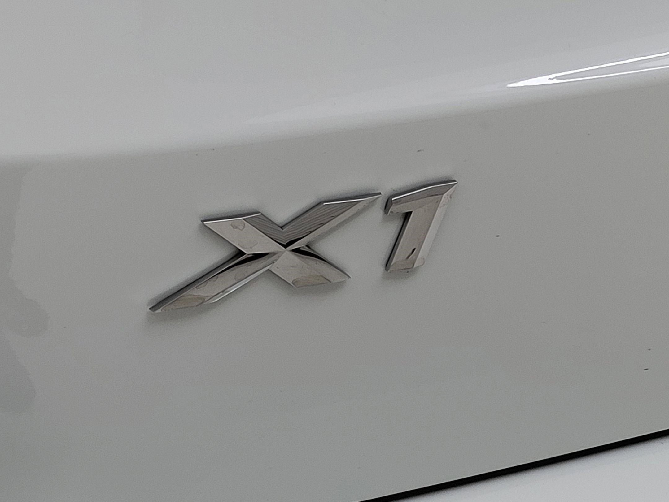 Used 2026 BMW X1 xDrive28i image 10