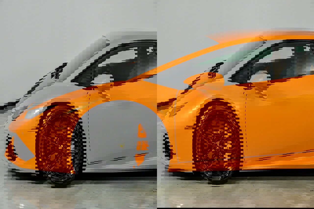 Used 2015 Lamborghini Huracan LP 610-4 image 7