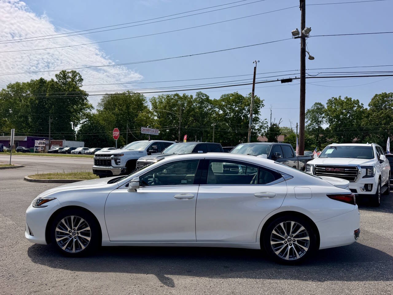 Used 2021 Lexus ES 250 w/ Premium Package AWD/4WD image 4