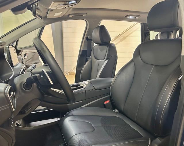 Used 2023 Hyundai Santa Fe Limited image 11