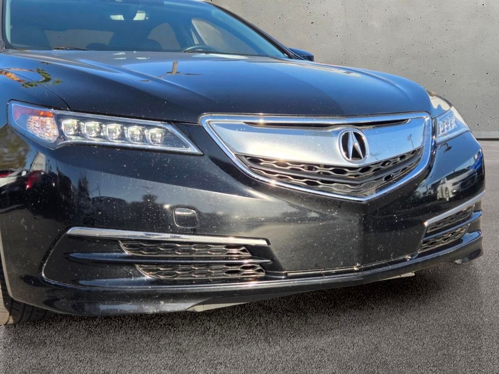 Used 2017 Acura TLX w/ Technology Package FWD image 8