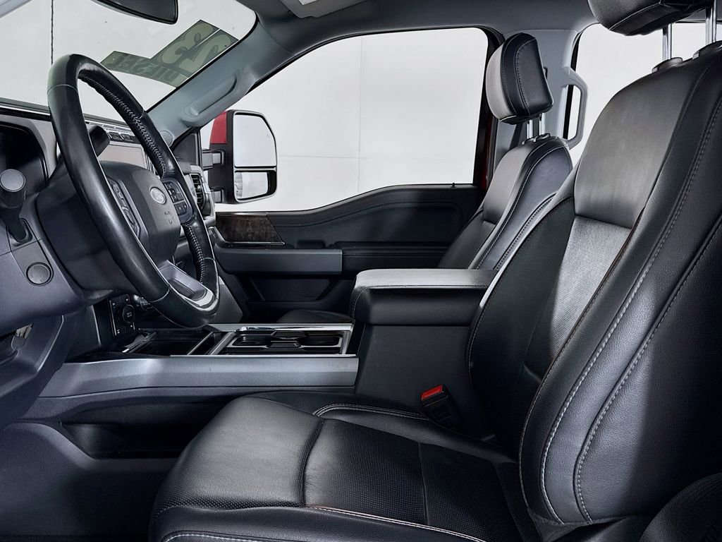 Used 2023 Ford F250 Lariat w/ Sport Appearance Package image 13