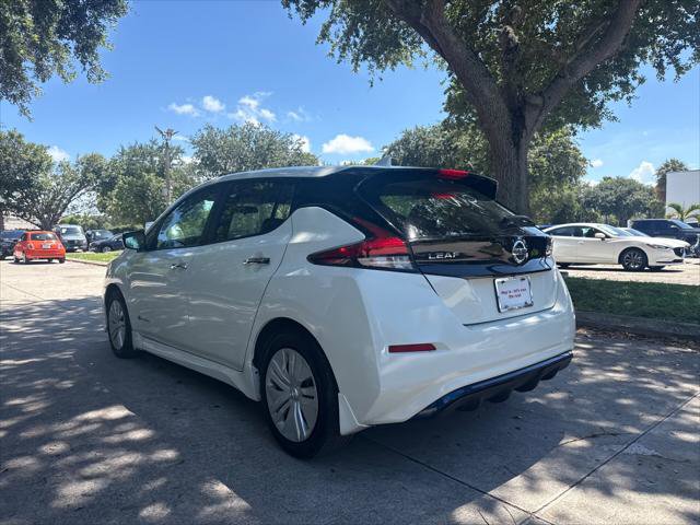 Used 2019 Nissan Leaf S FWD image 9
