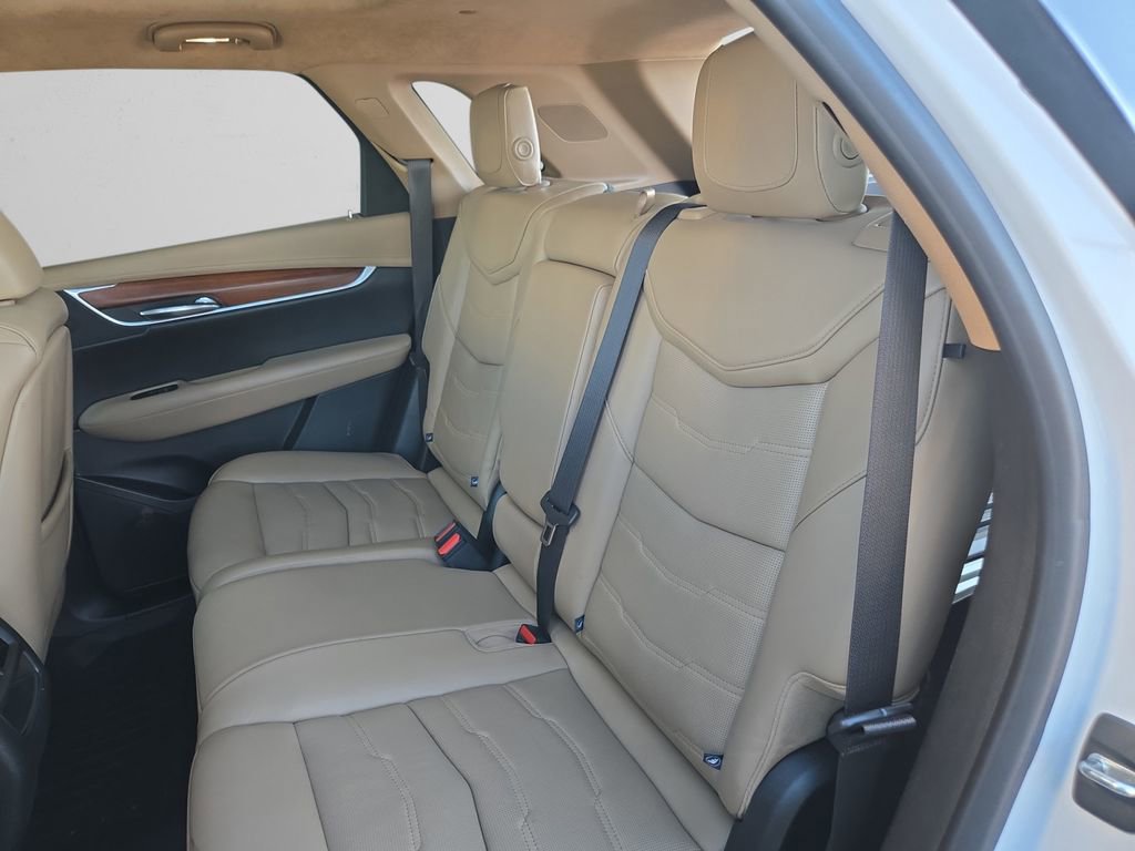 Used 2019 Cadillac XT5 Platinum image 13