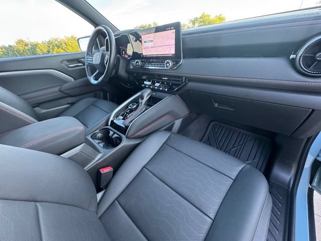 Certified 2025 Chevrolet Colorado Z71 w/ Technology Package AWD/4WD image 31