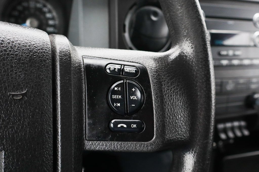 Used 2016 Ford F650 2WD Crew Cab Super Duty image 29