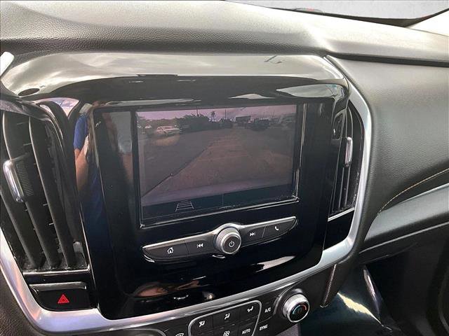 Used 2020 Chevrolet Traverse LT image 22