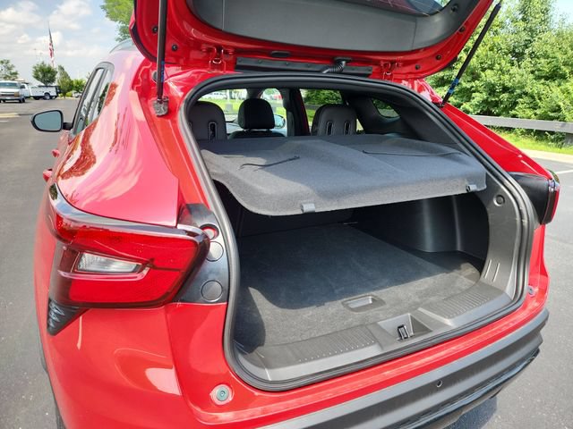 New 2026 Chevrolet Trax RS w/ Driver Confidence Package FWD image 19