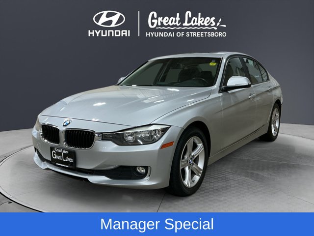 Used 2013 BMW 320i xDrive Sedan AWD/4WD image 1