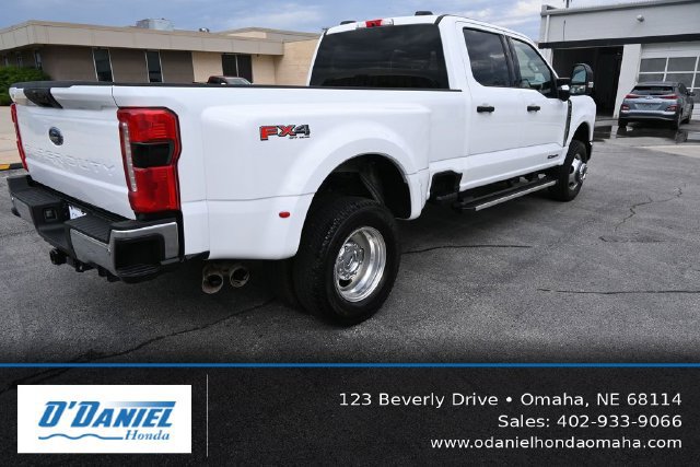 Used 2025 Ford F350 XLT w/ 360-Degree Camera Package AWD/4WD image 36