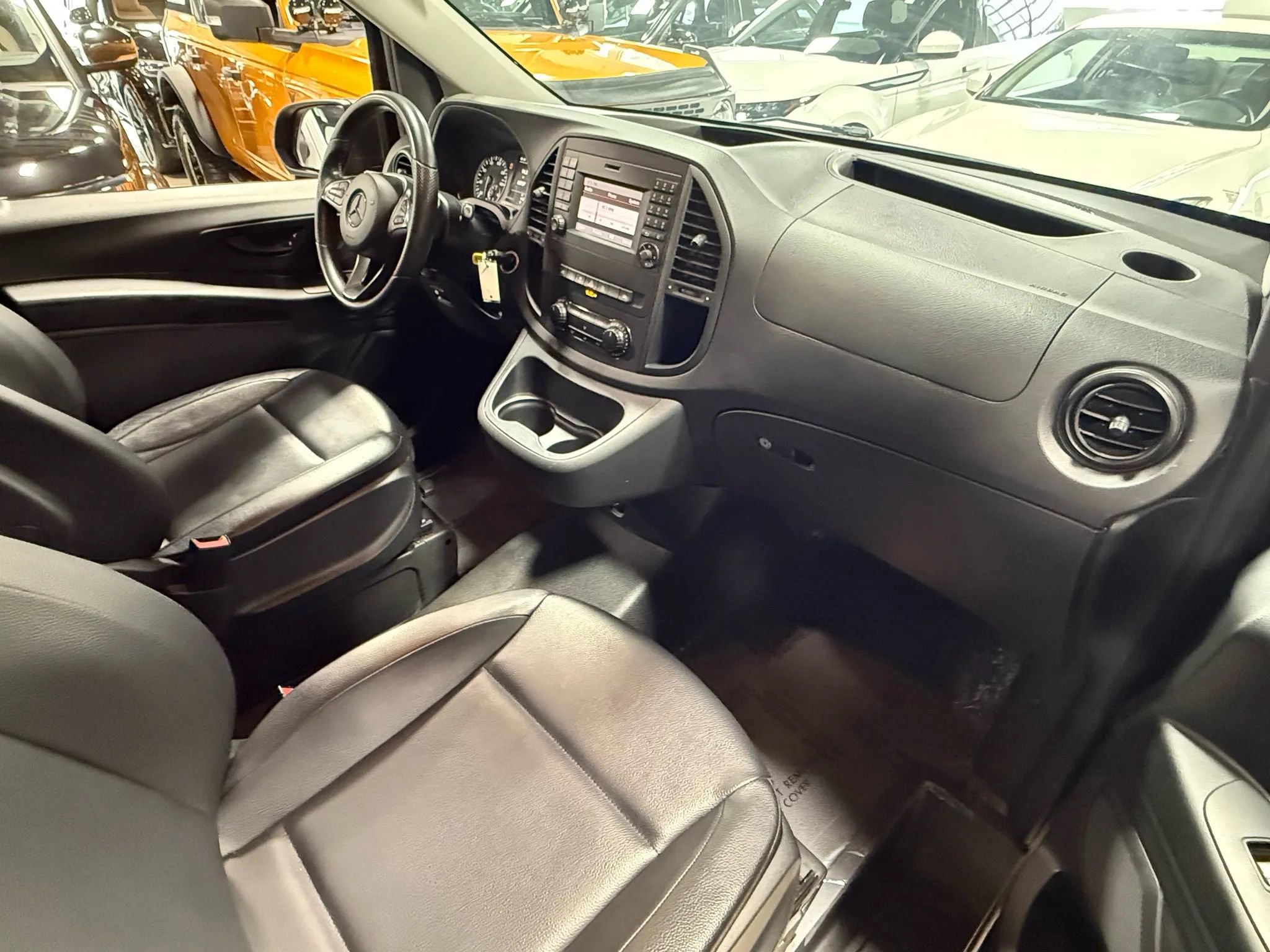 Used 2018 Mercedes-Benz Metris Passenger image 11